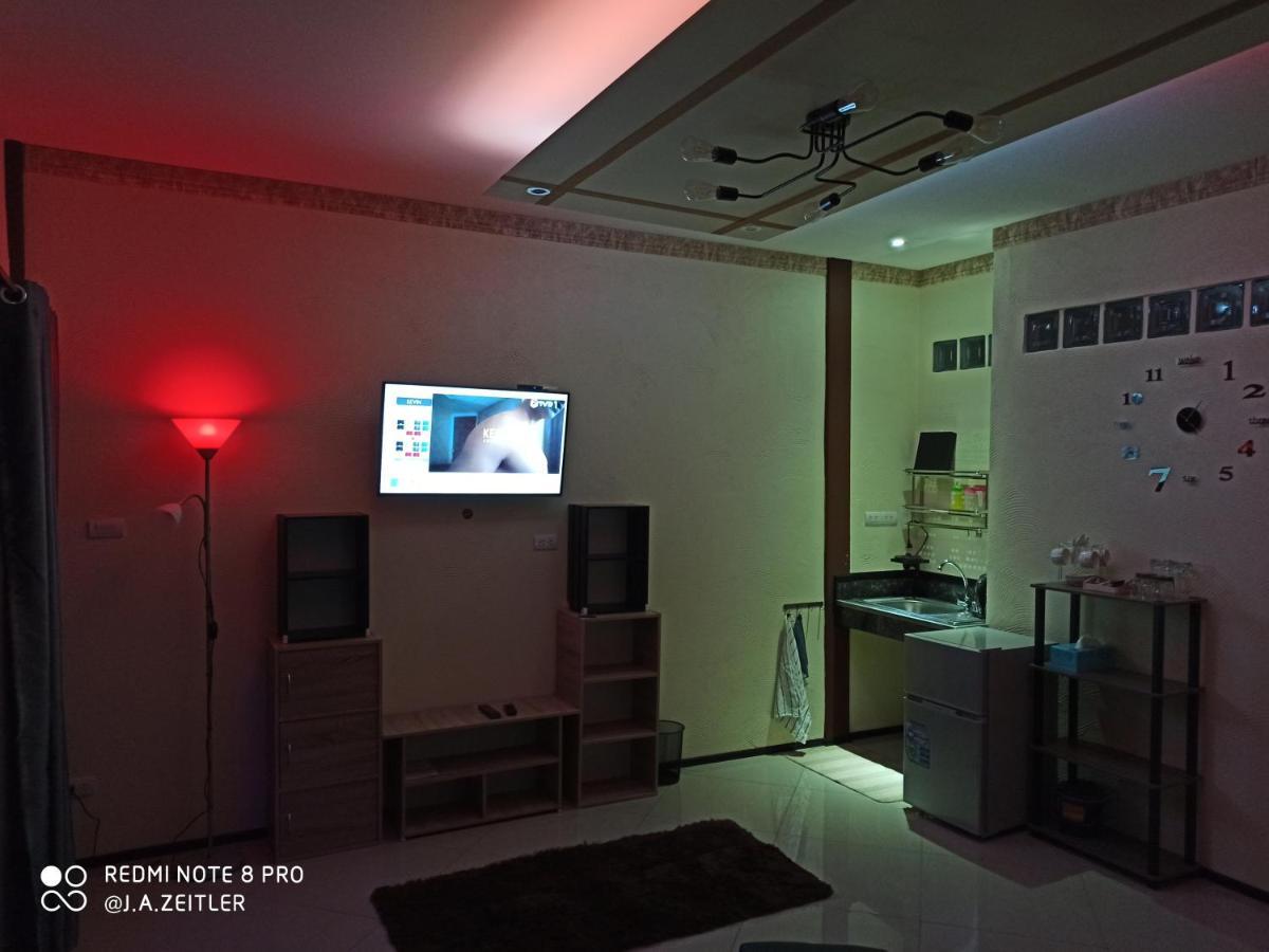 Touch The Wind Hotel Chaiyaphum Buitenkant foto